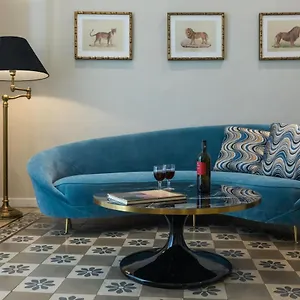 https://dimora-minima.taorminaitalyhotels.com